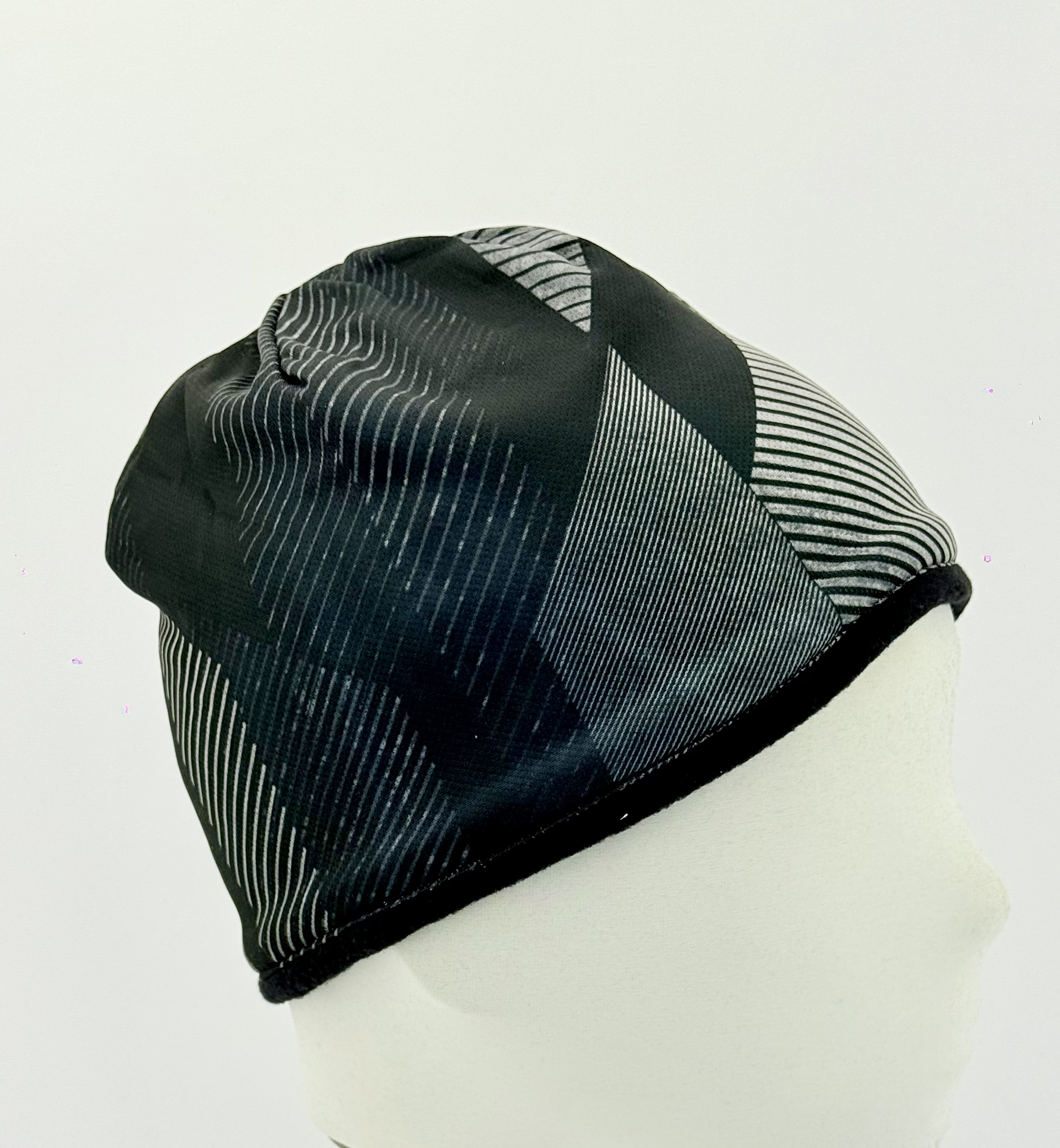 ШАПКА ДВУЛИЦЕВА STREET BLACK