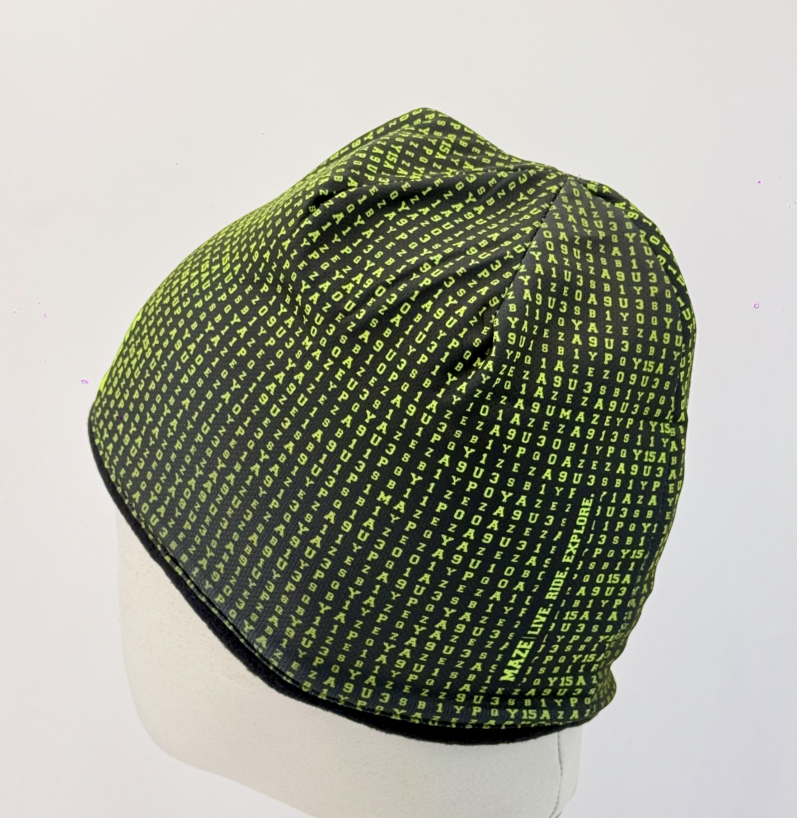 ШАПКА ДВУЛИЦЕВА MATRIX