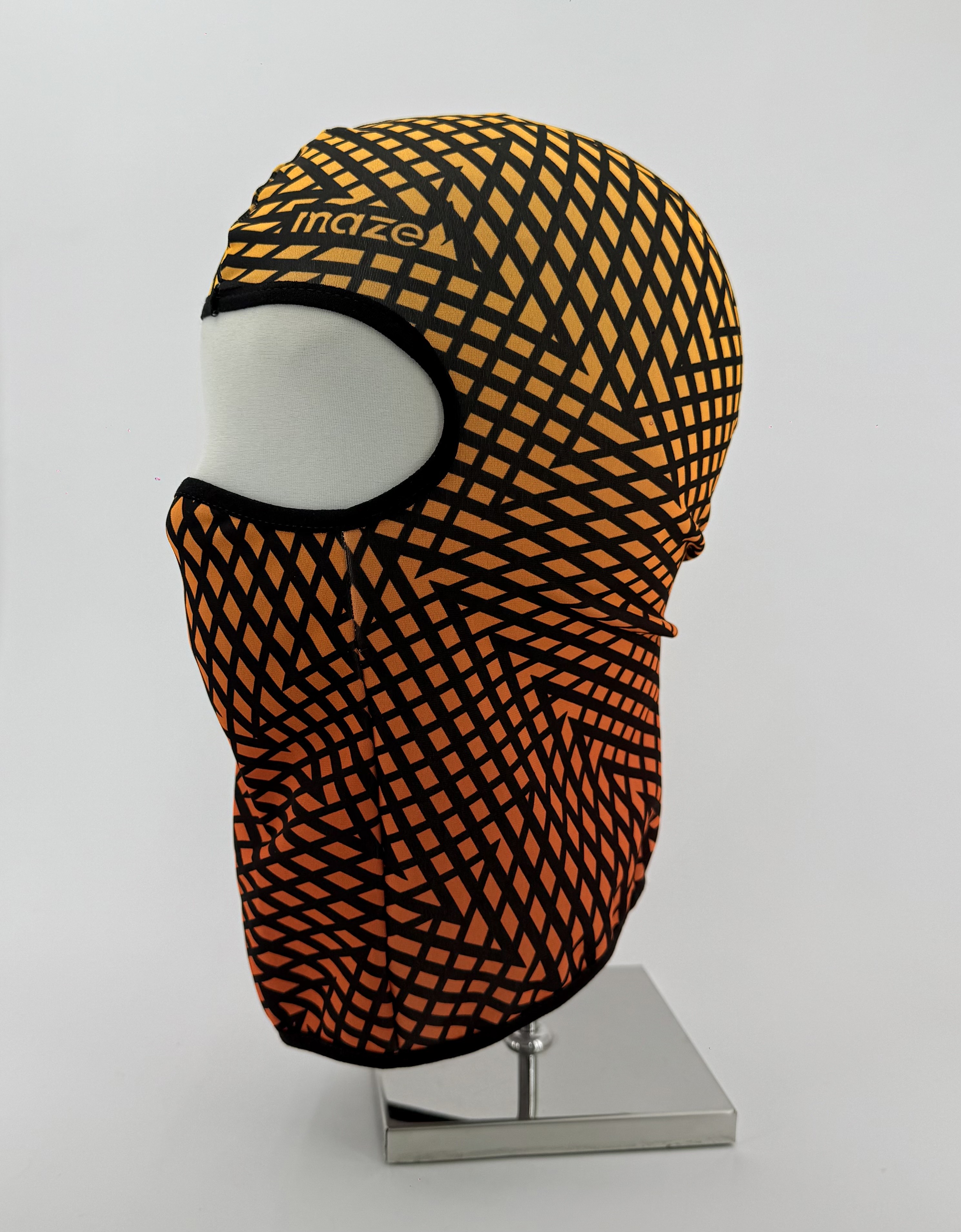 ШЛЕМ ЗА ГЛАВА MAZE GRID