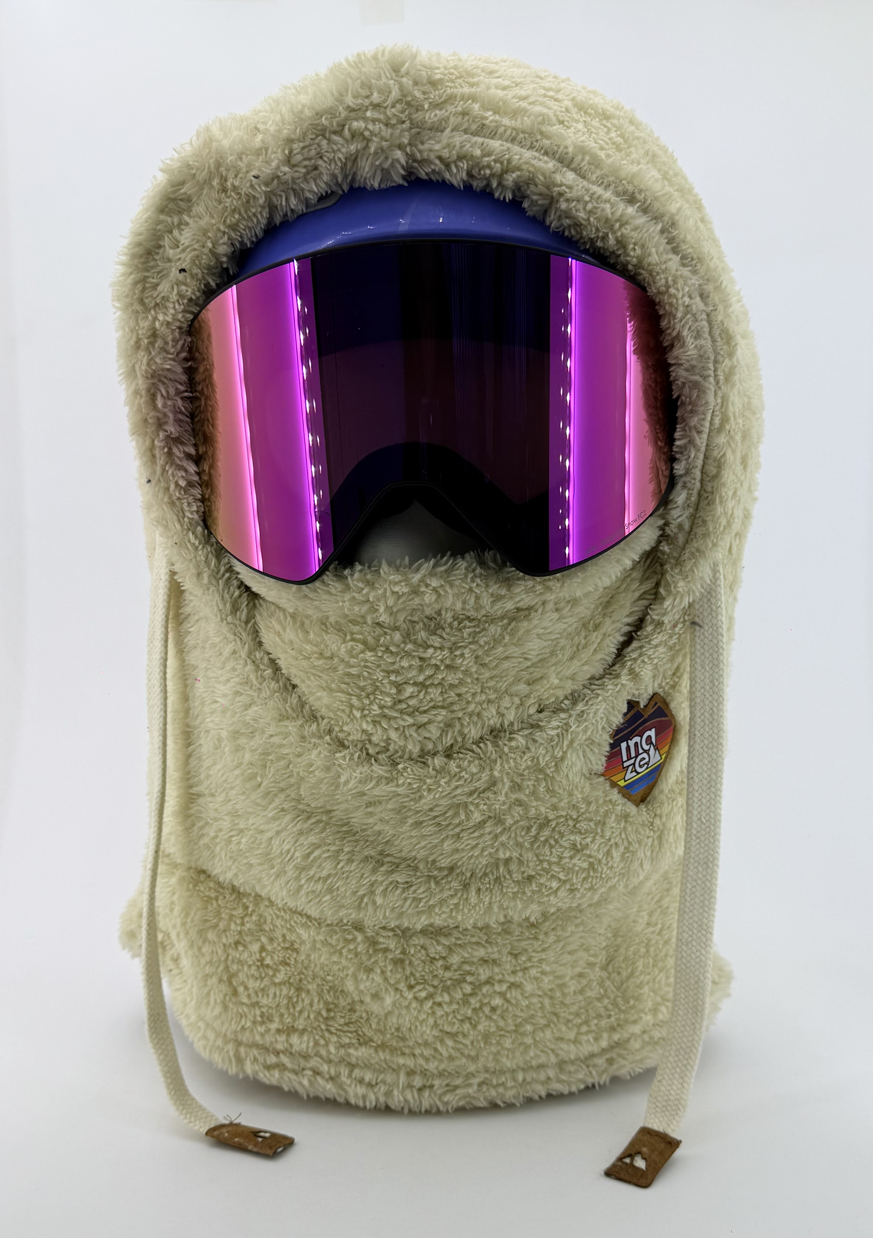 Аксесоари за каски
