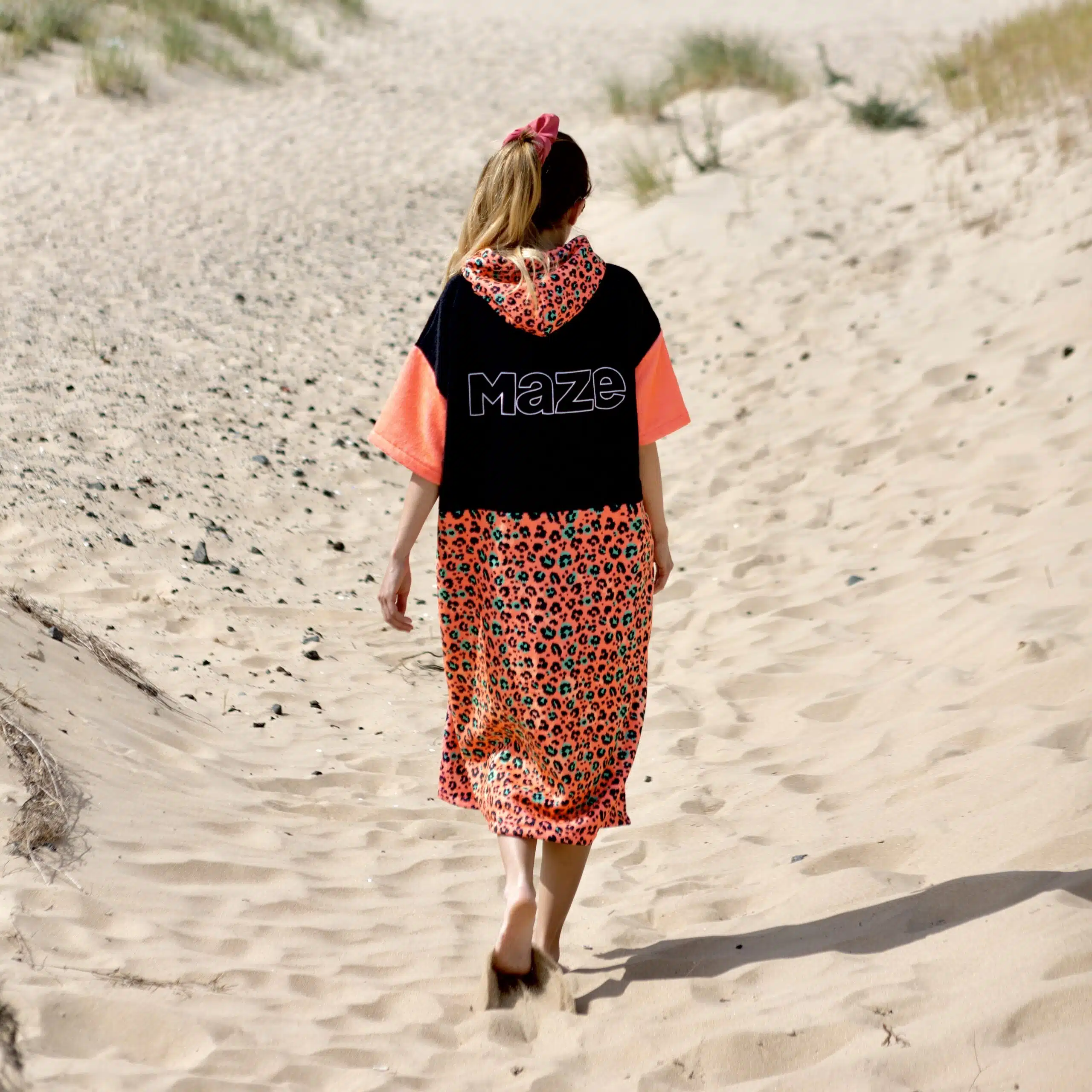 ПОНЧО MAZE CARROT LEO