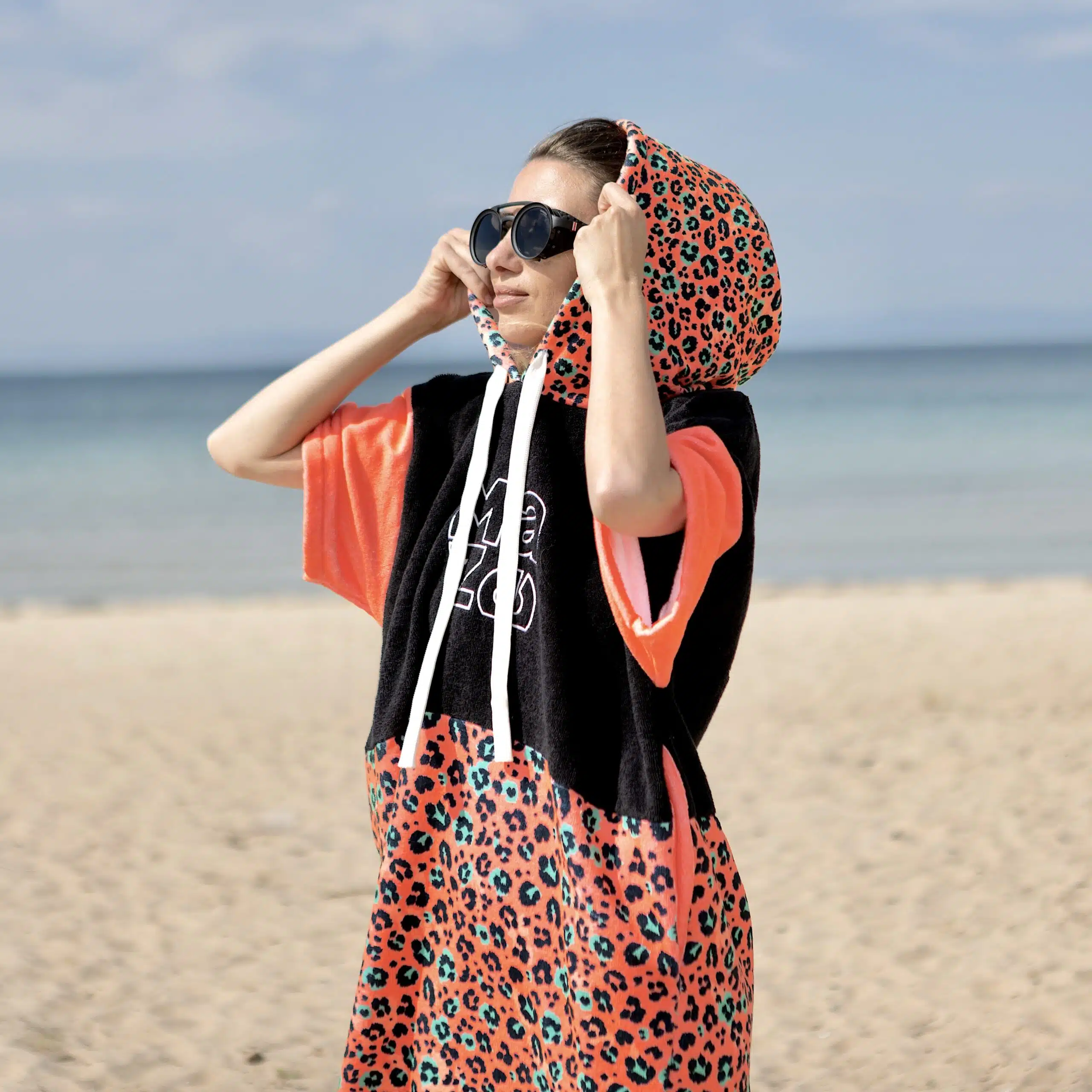 ПОНЧО MAZE CARROT LEO